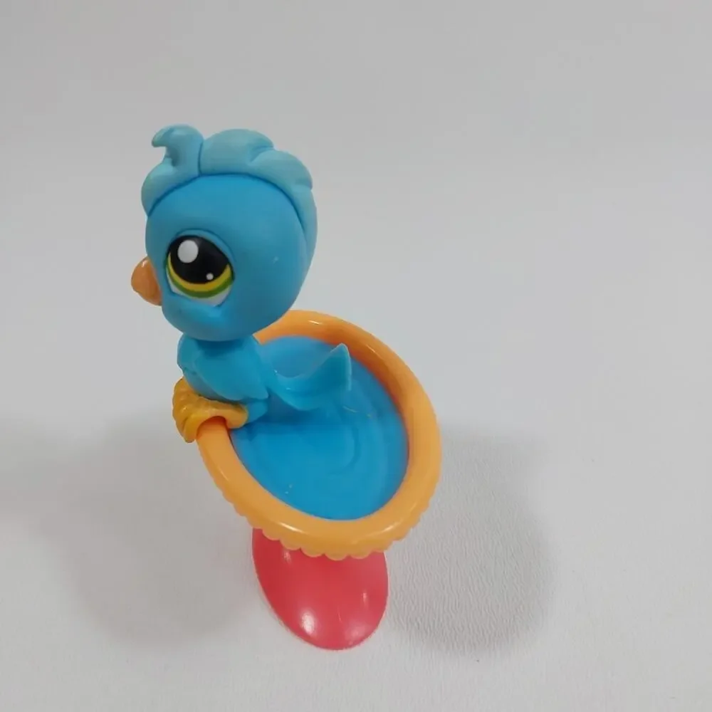 Littlest Pet Shop LPS PET PAIRS Cockatoo 317 - Bird And Bath Only‎
